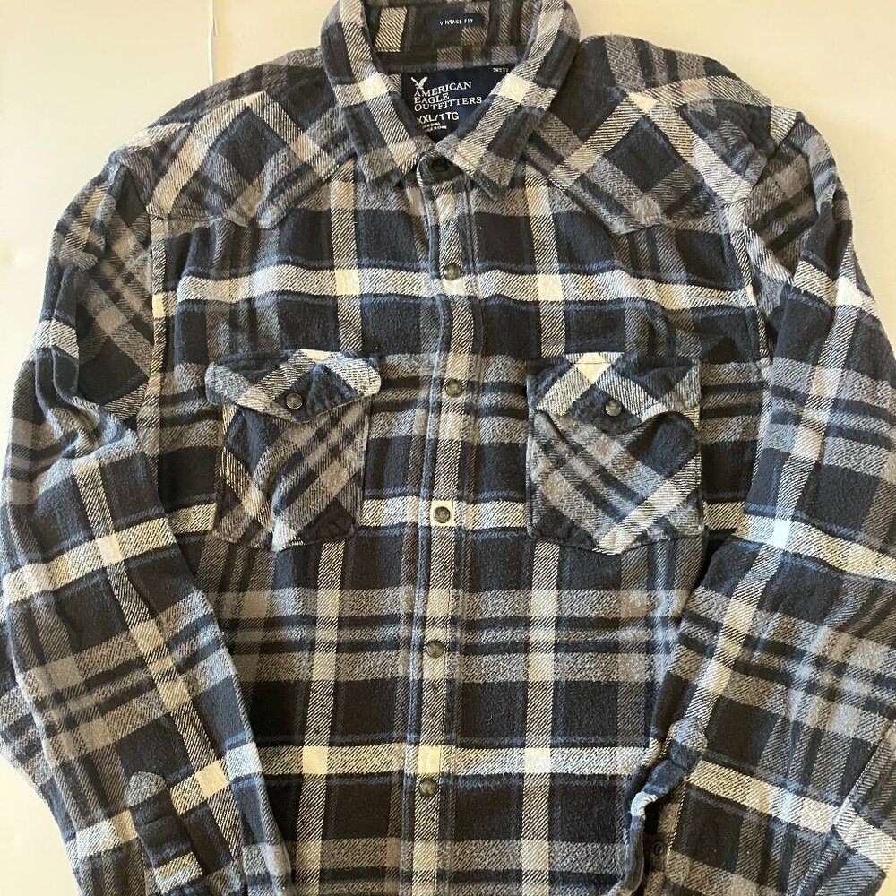 AMERICAN EAGLE MEN'S FLANNEL SHIRT